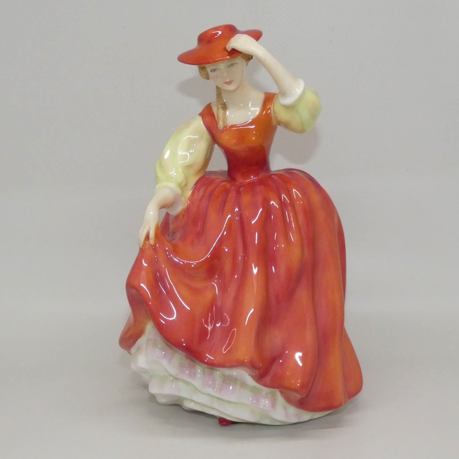 hn2399-royal-doulton-figure-buttercup-red