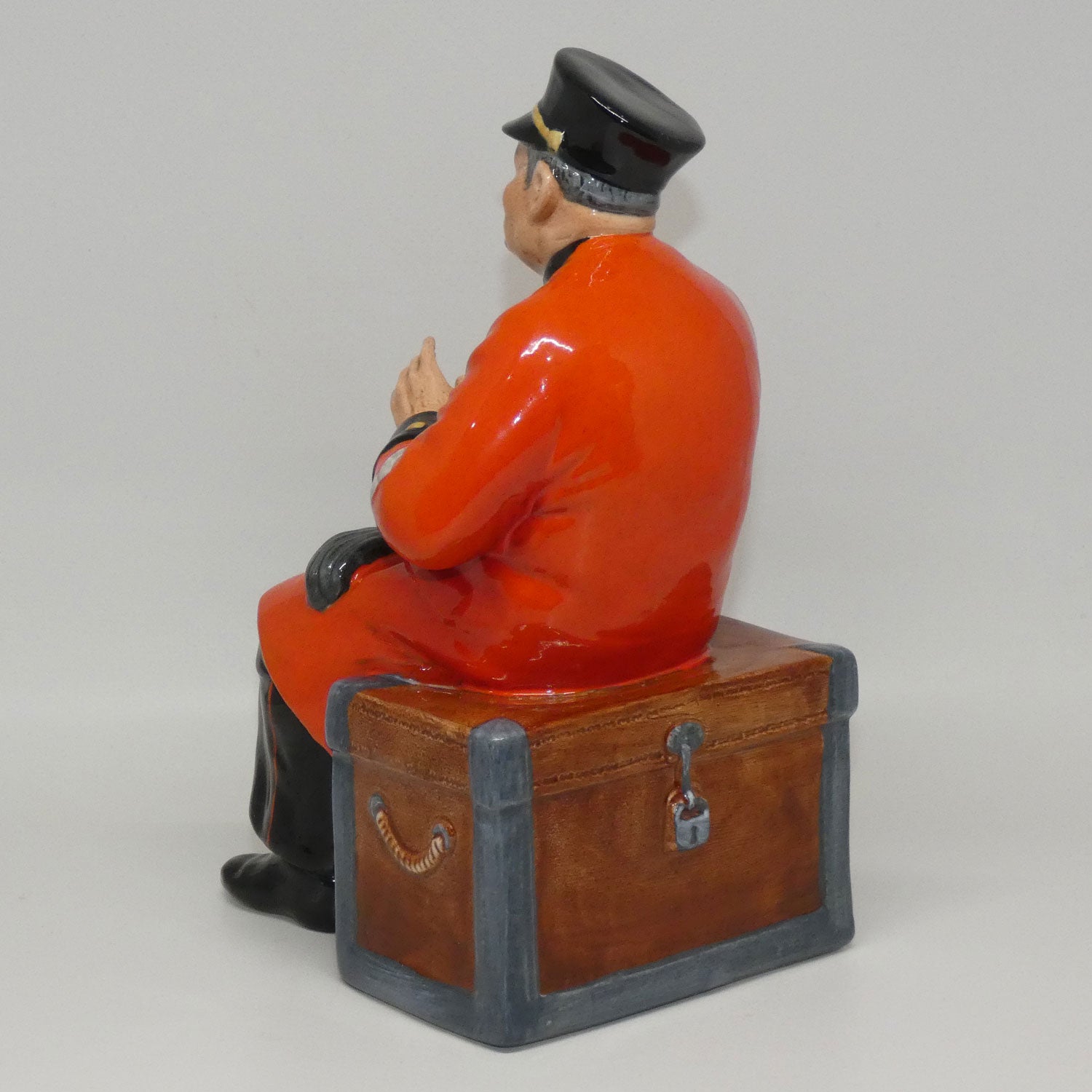 hn2484-royal-doulton-figure-past-glory