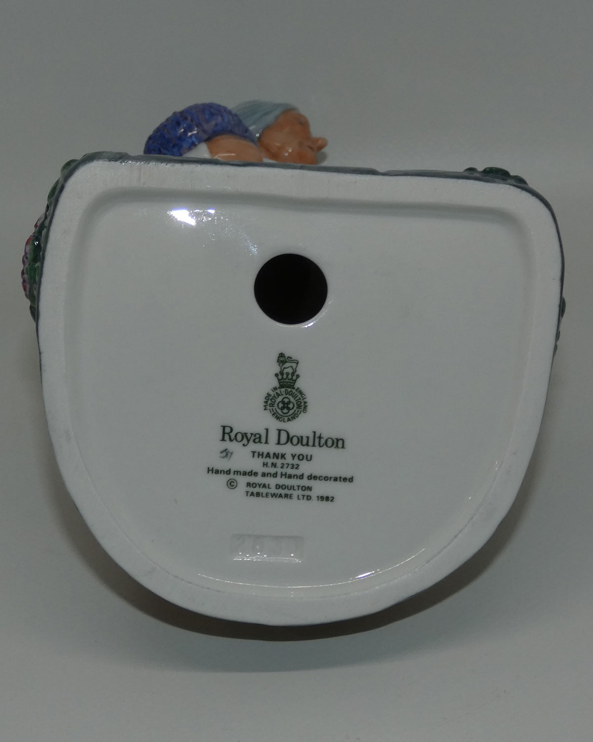 hn2732-royal-doulton-figure-thank-you