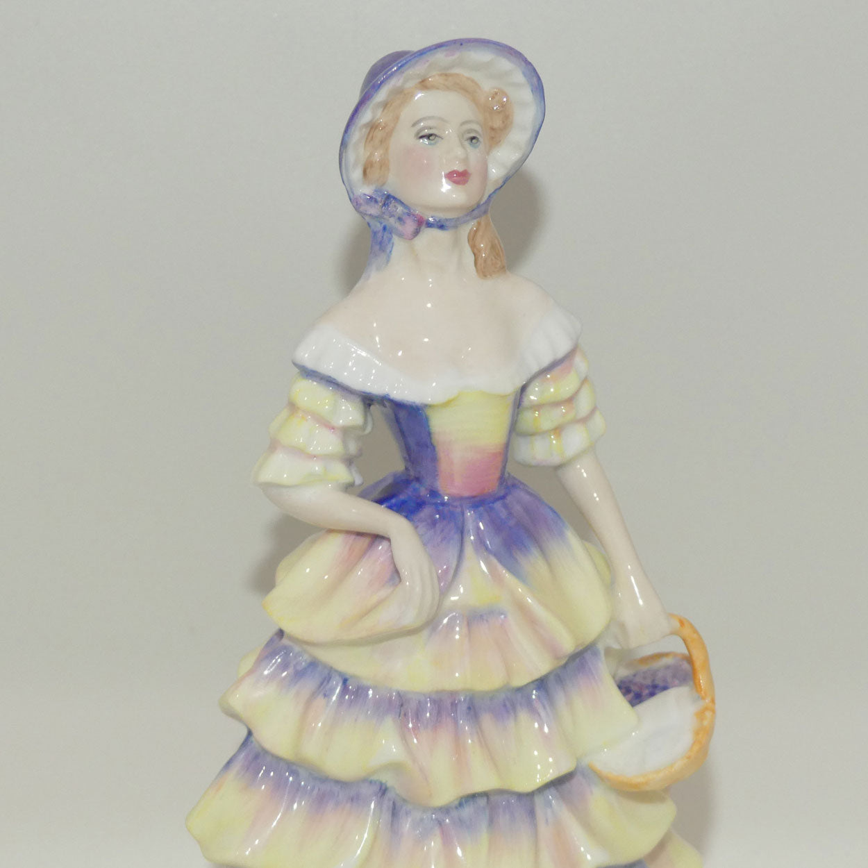 hn2743-royal-doulton-figure-meg-1