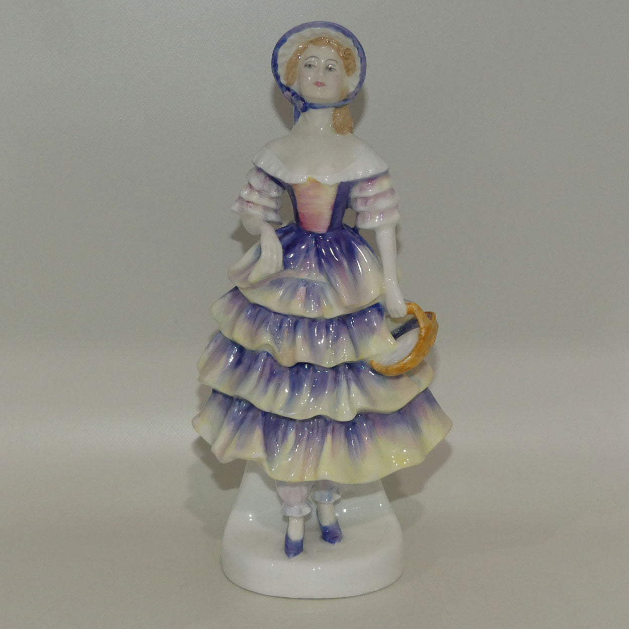 hn2743-royal-doulton-figure-meg-2