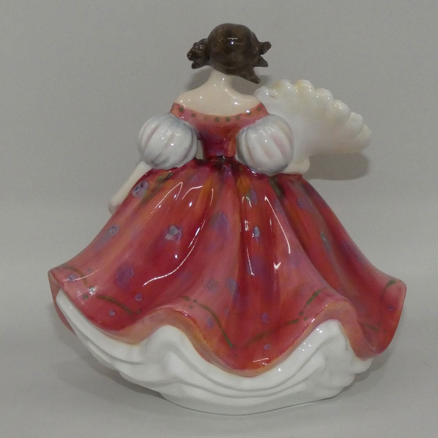 hn2862-royal-doulton-figure-first-waltz