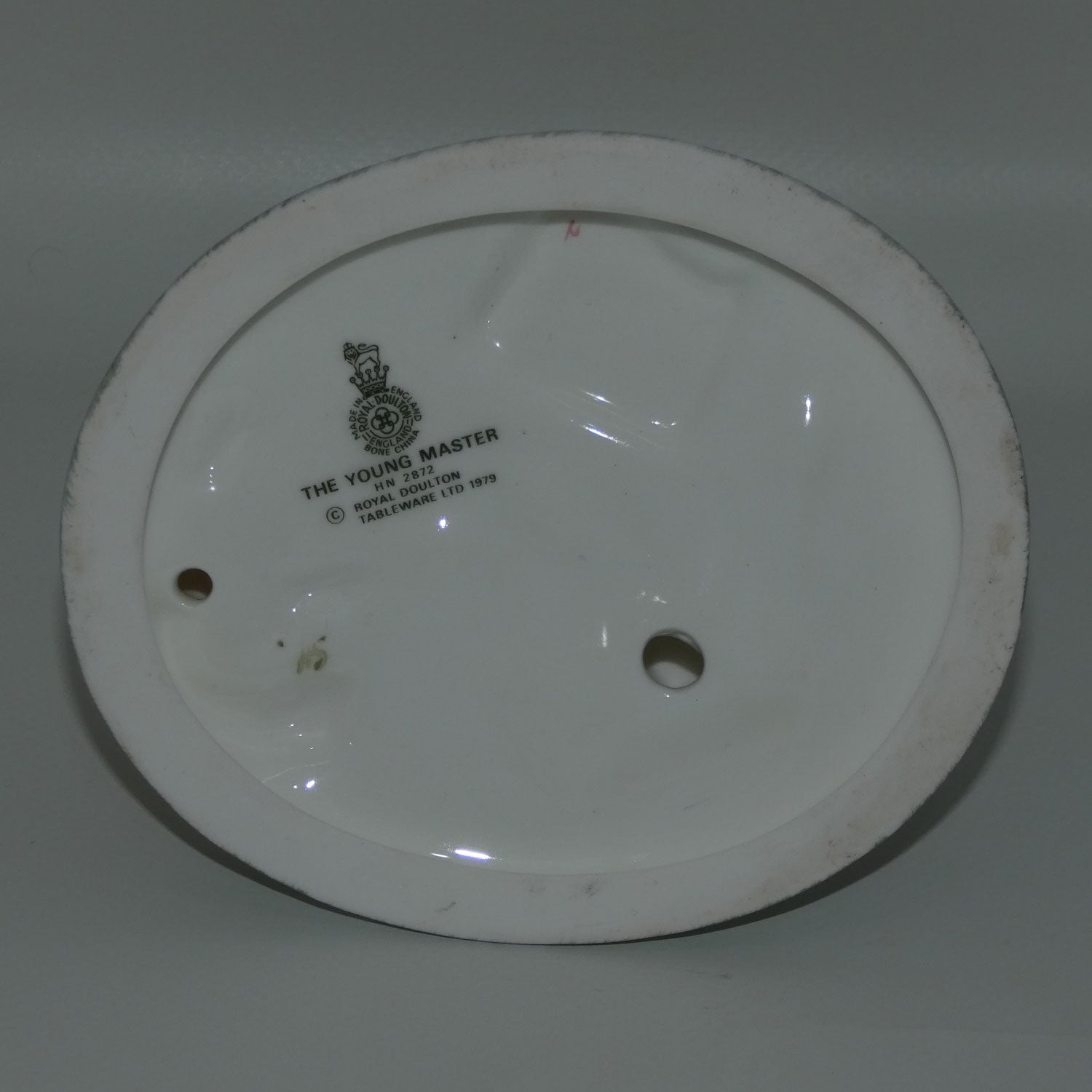 hn2872-royal-doulton-figure-young-master