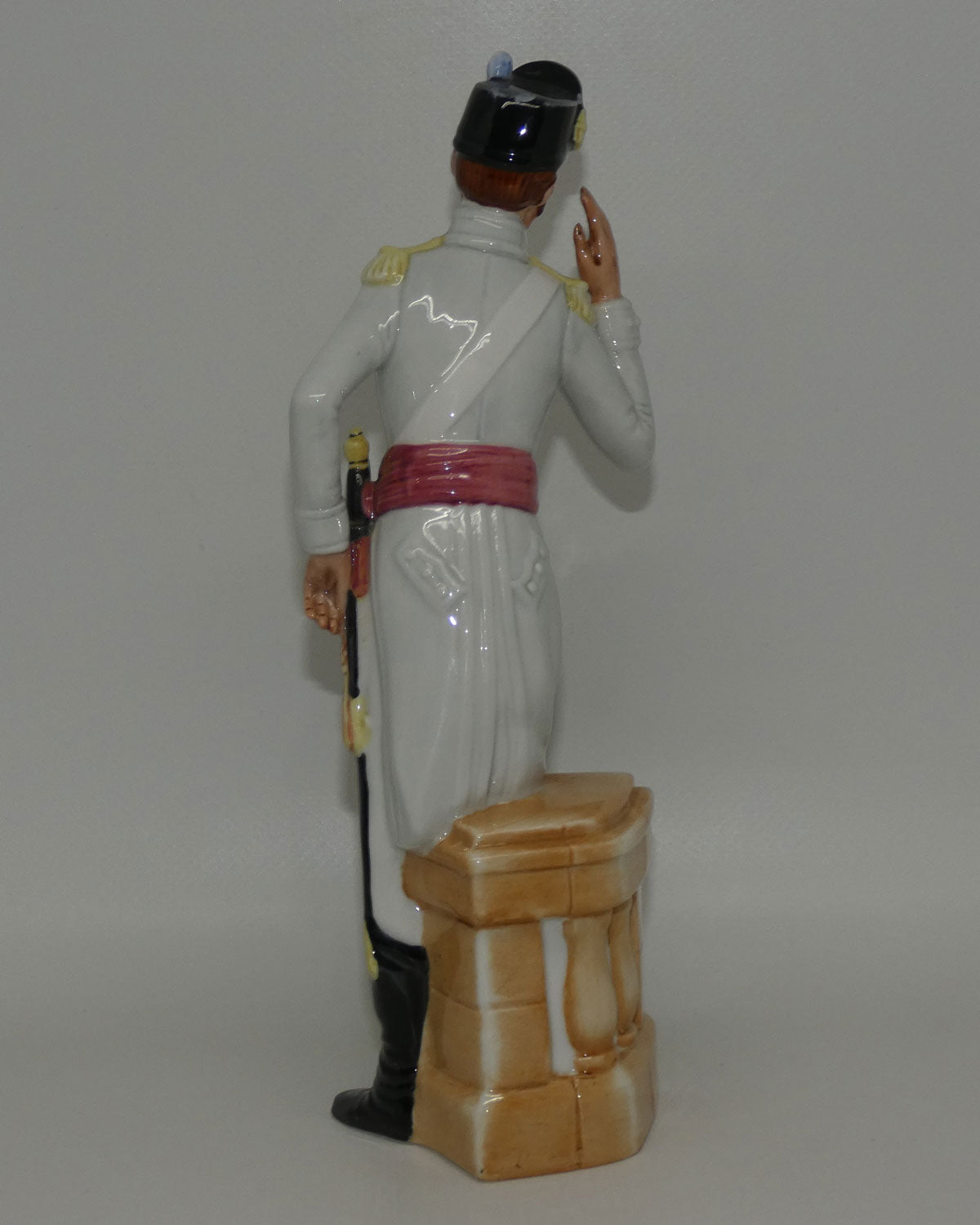 hn2895-royal-doulton-figure-morning-maam