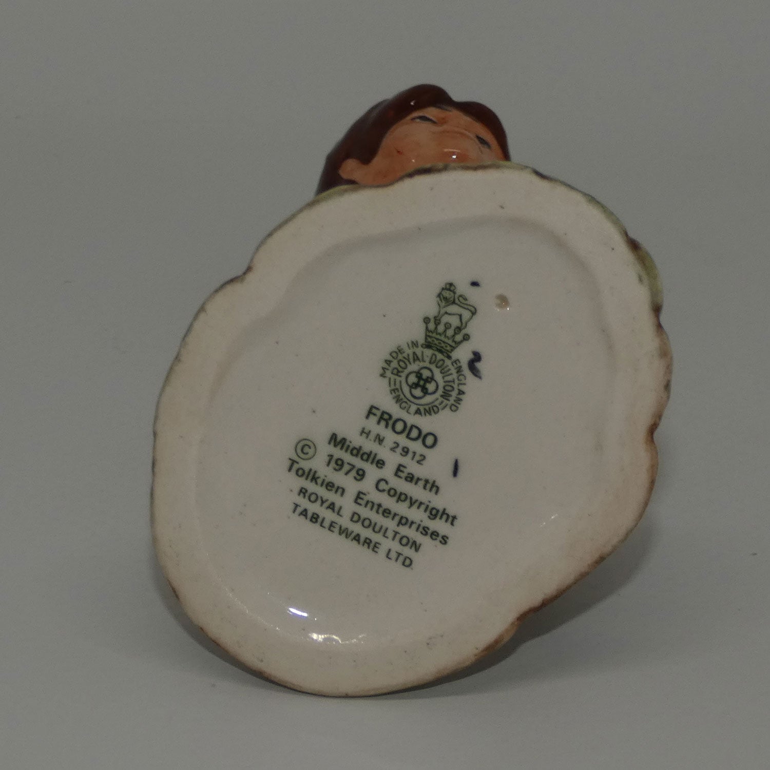 hn2912-royal-doulton-figure-frodo