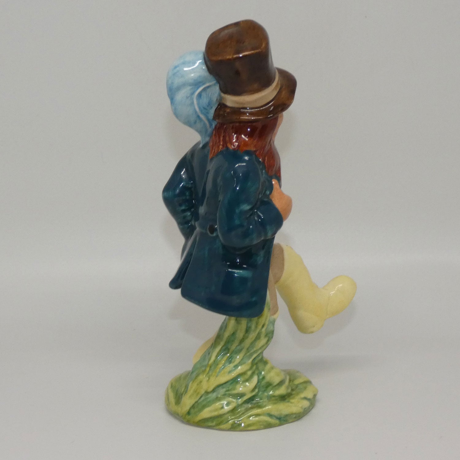 hn2924-royal-doulton-figure-tom-bombadil