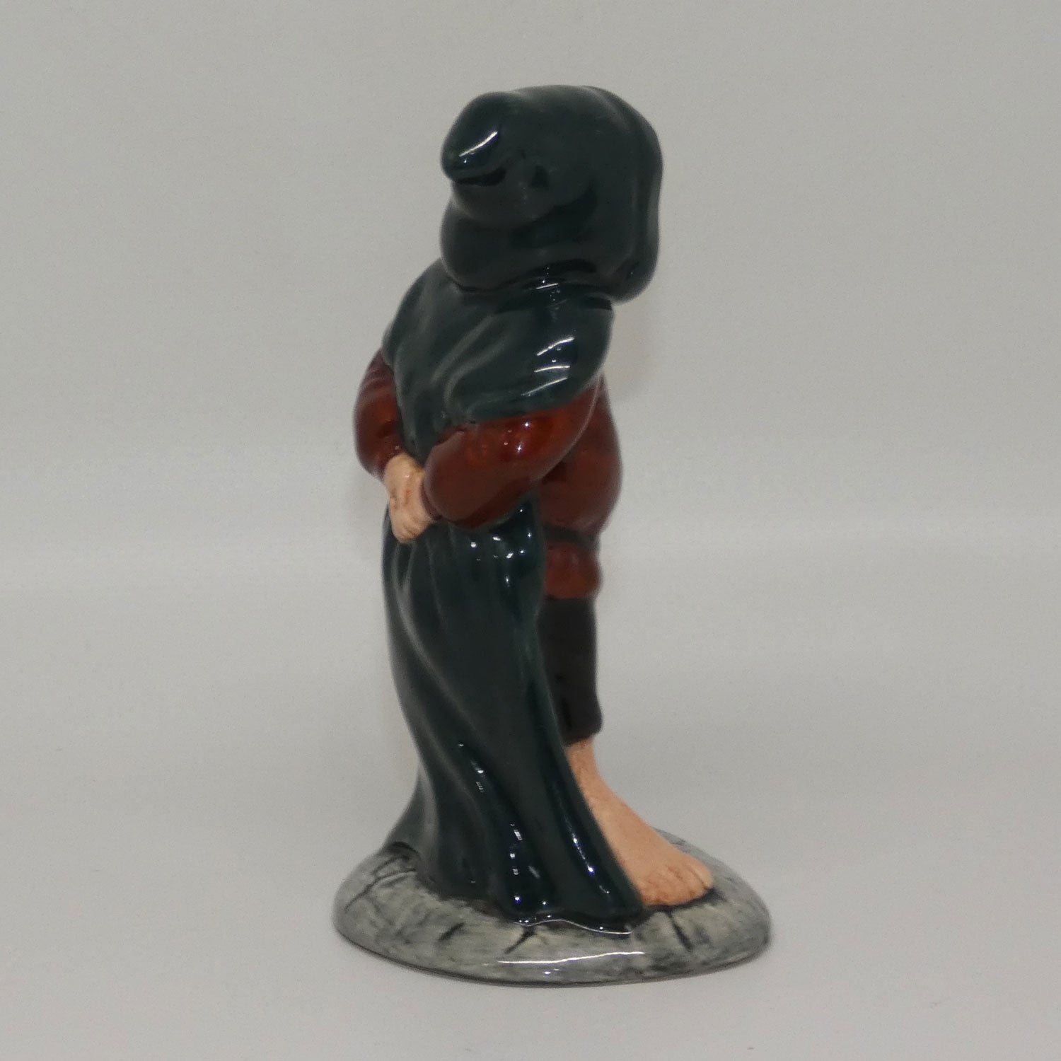 hn2925-royal-doulton-figure-samwise