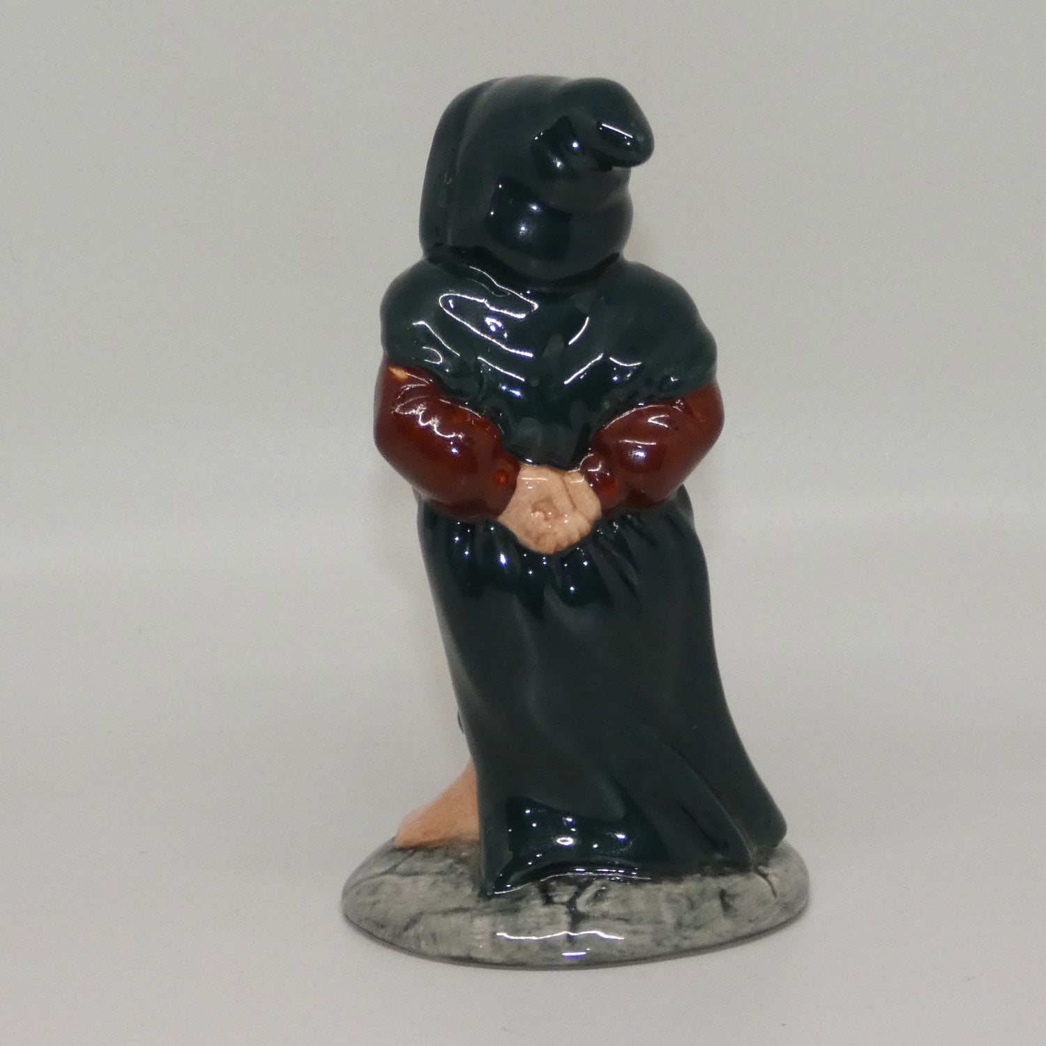 hn2925-royal-doulton-figure-samwise