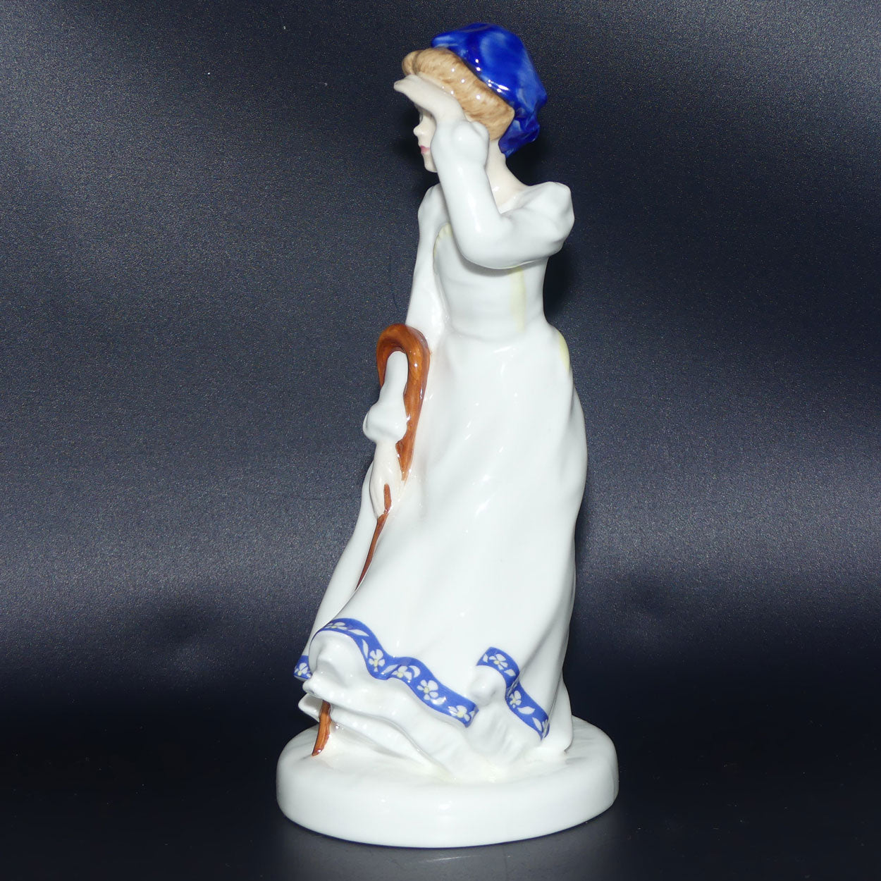 HN3030 Royal Doulton figure Little Bo Peep