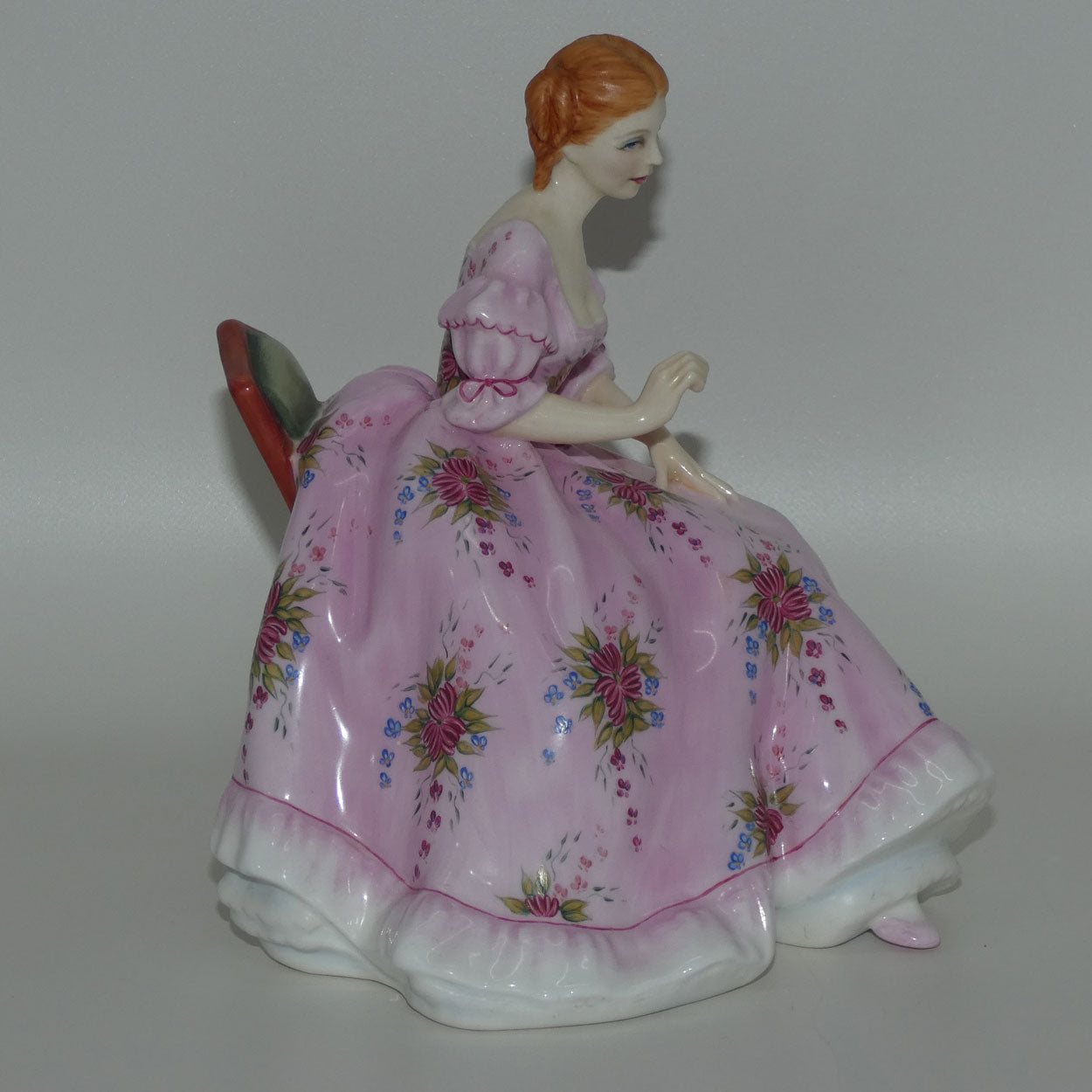 hn3048-royal-doulton-figure-tapestry-weaving