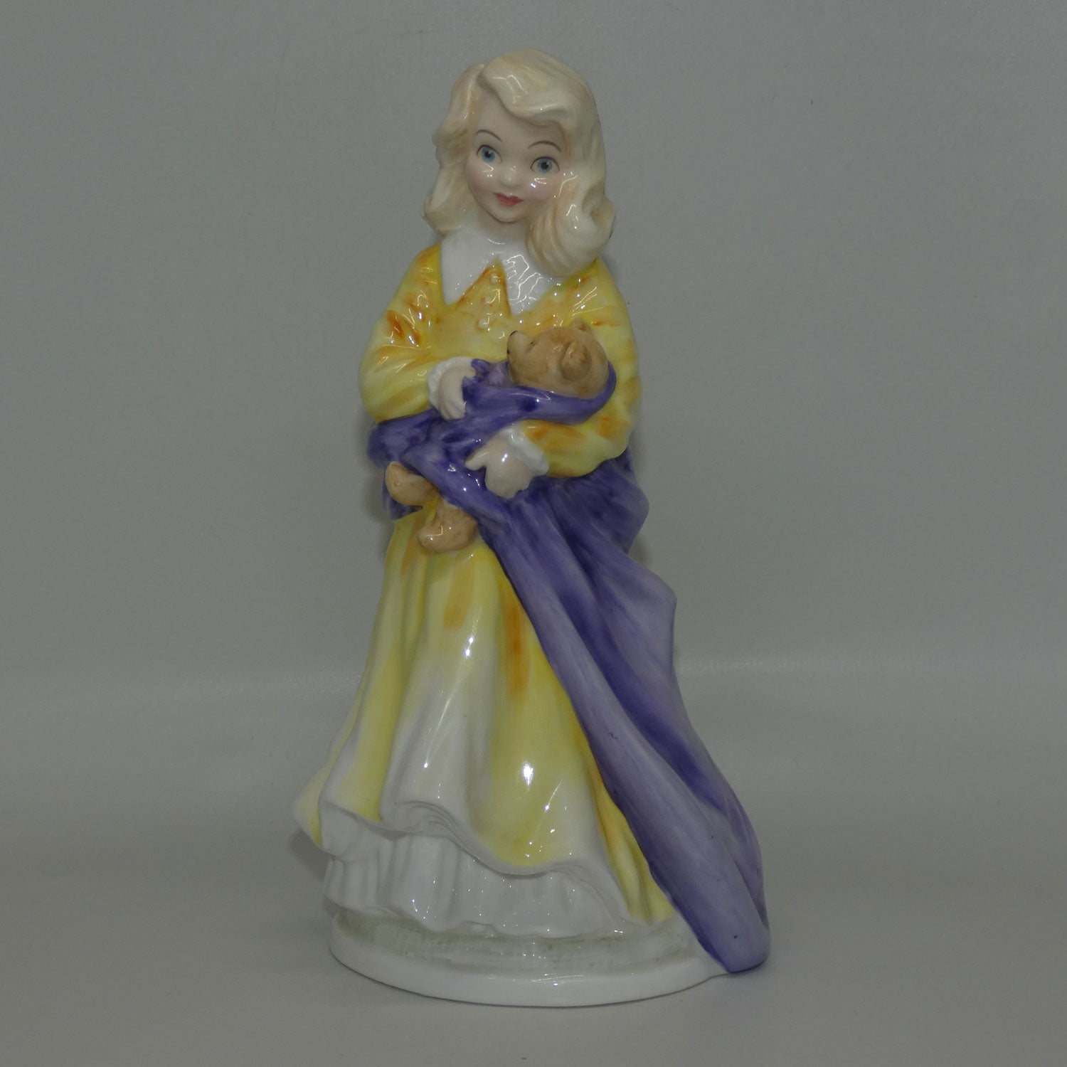 hn3087-royal-doulton-figure-charity