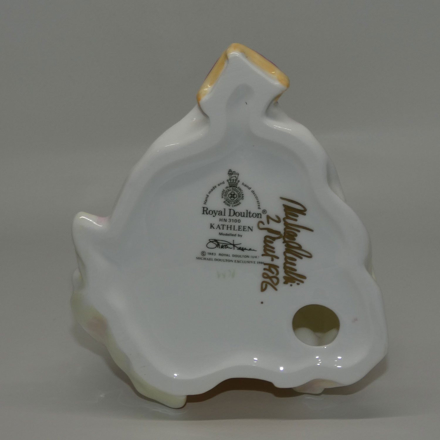 HN3100 Royal Doulton figure Kathleen | Purple | signed