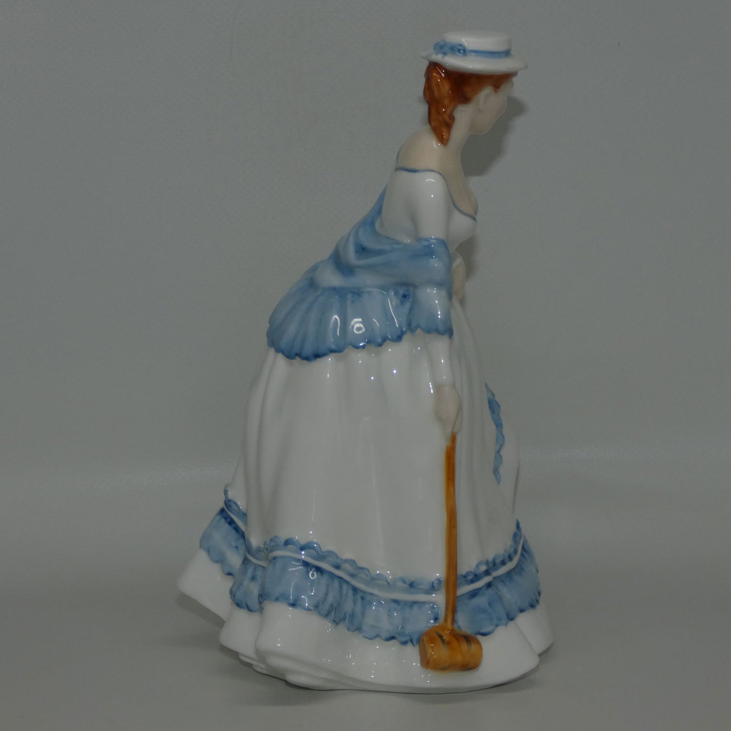 hn3137-royal-doulton-figure-summertime