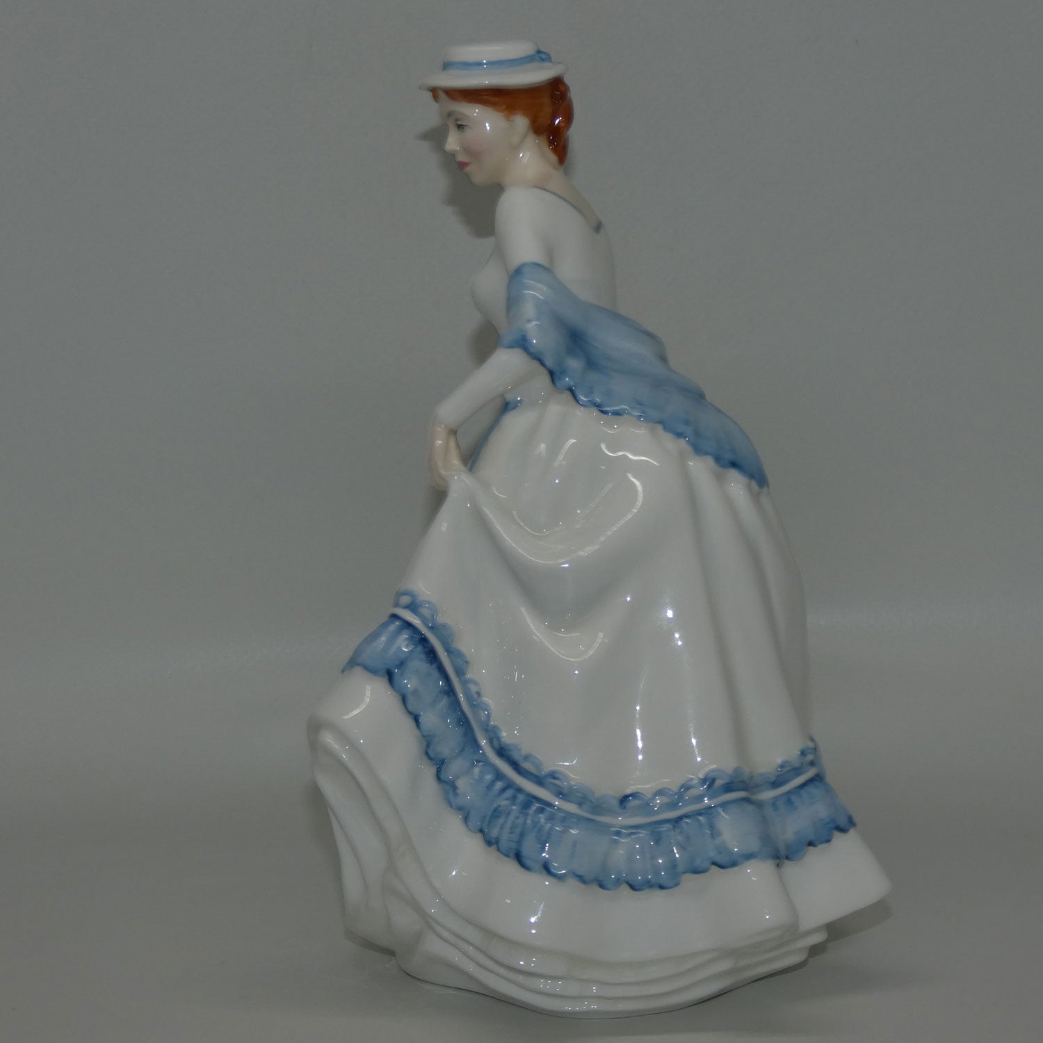 hn3137-royal-doulton-figure-summertime