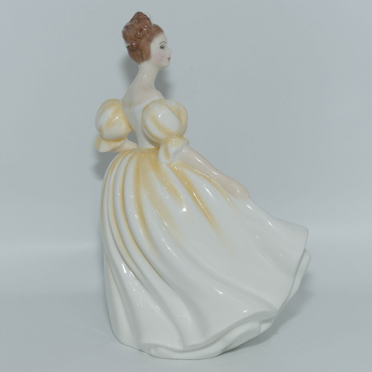 hn3173-royal-doulton-figure-natalie