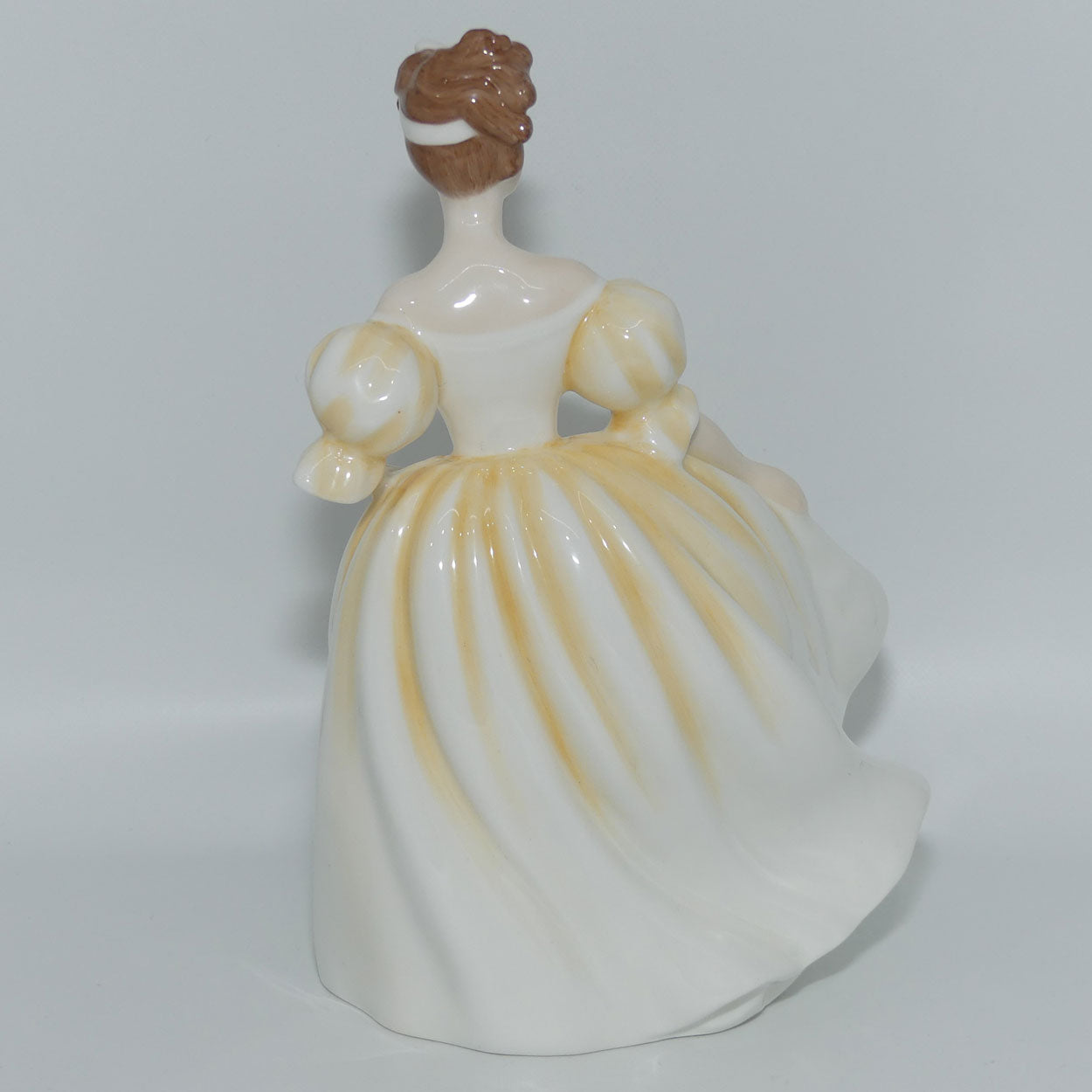 hn3173-royal-doulton-figure-natalie