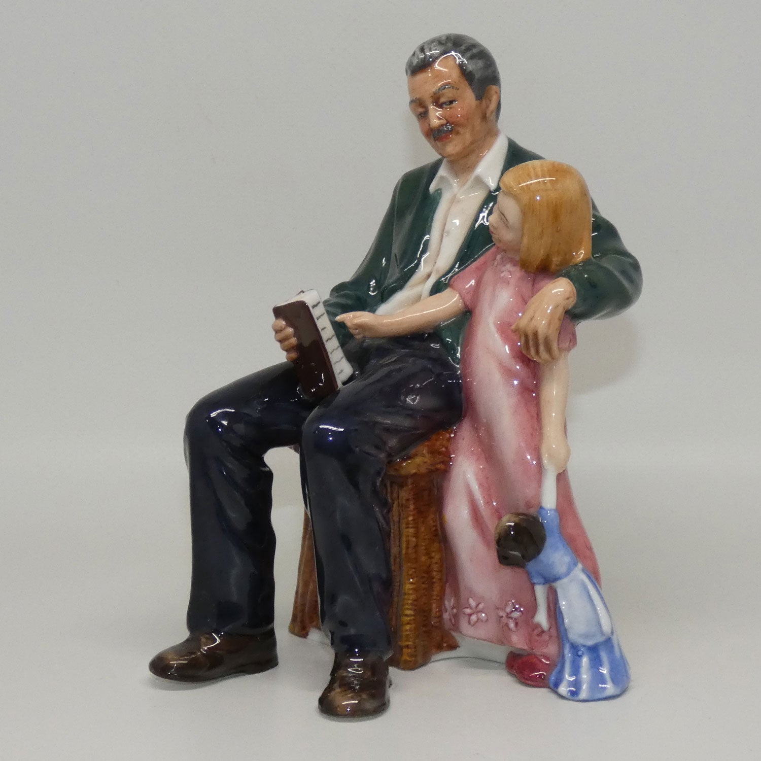 hn3456-royal-doulton-figure-grandpas-story
