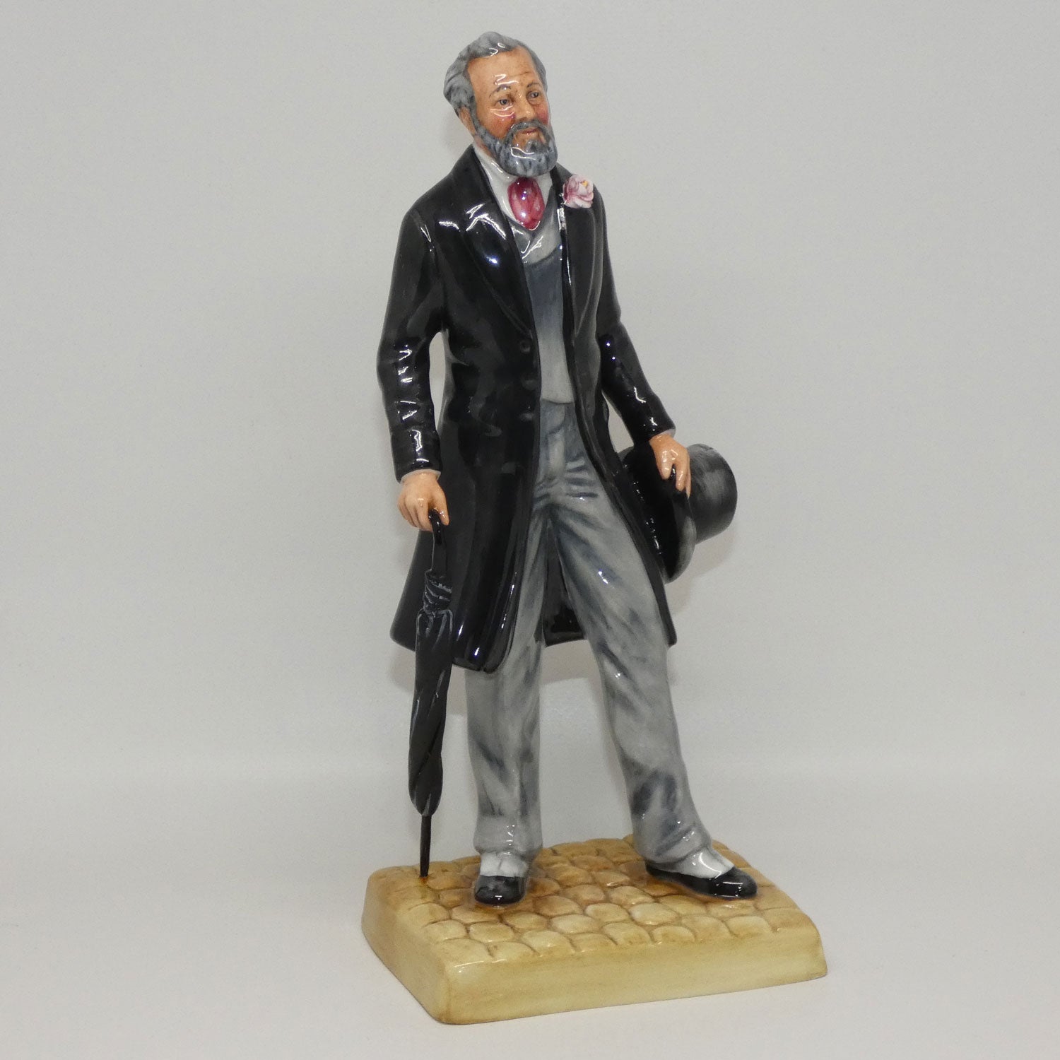 hn3891-royal-doulton-figure-sir-henry-doulton