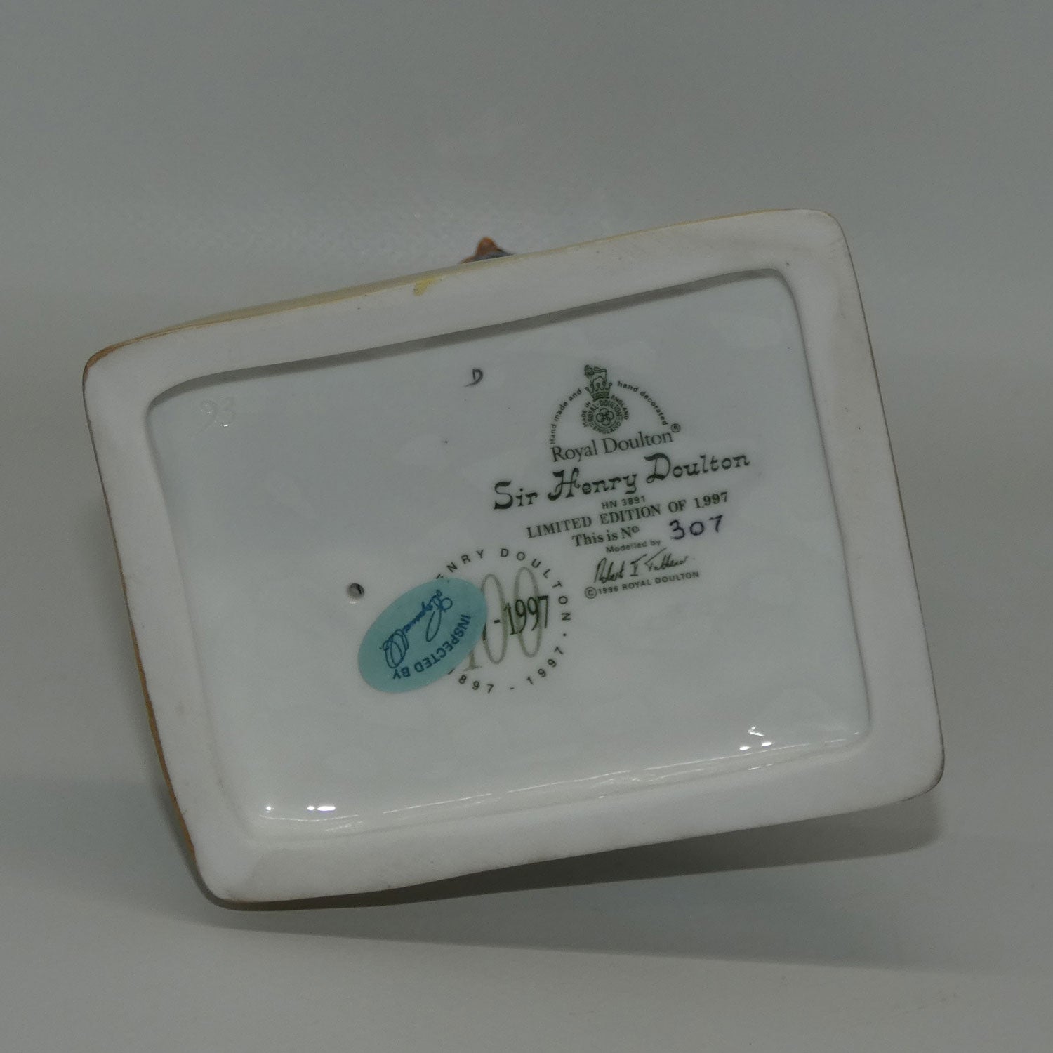 hn3891-royal-doulton-figure-sir-henry-doulton