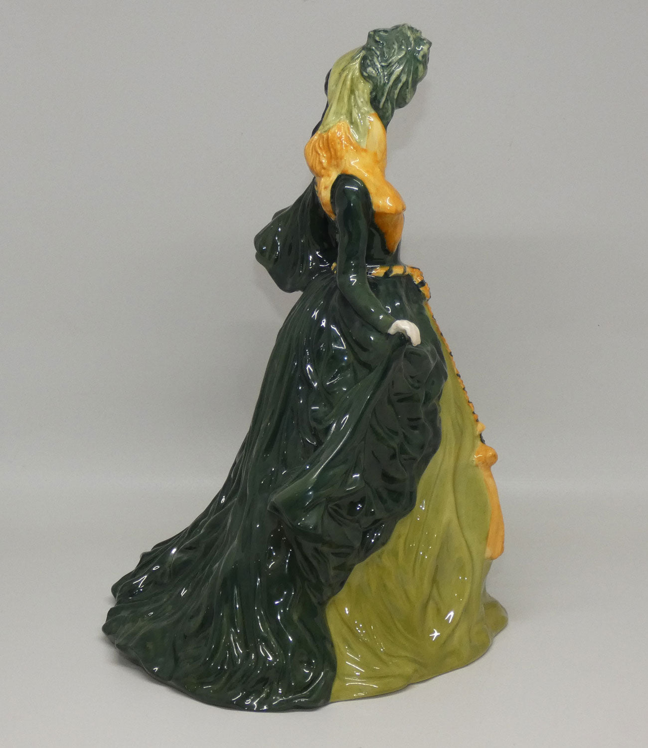 hn4200-royal-doulton-figure-scarlett-ohara