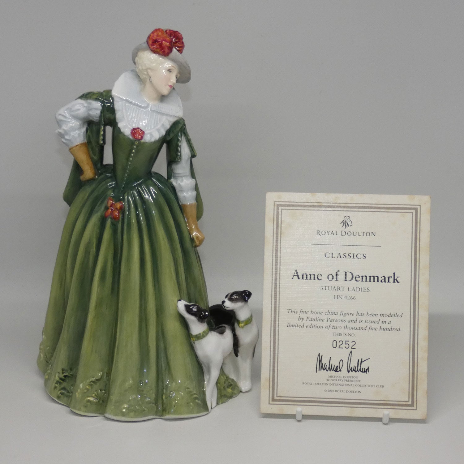 HN4265 Royal Doulton figurine Anne of Denmark | Stuart Queens LE252/2500