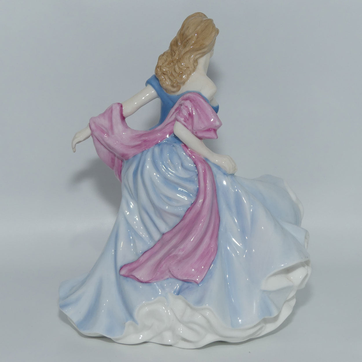 HN4553 Royal Doulton figure The Dance
