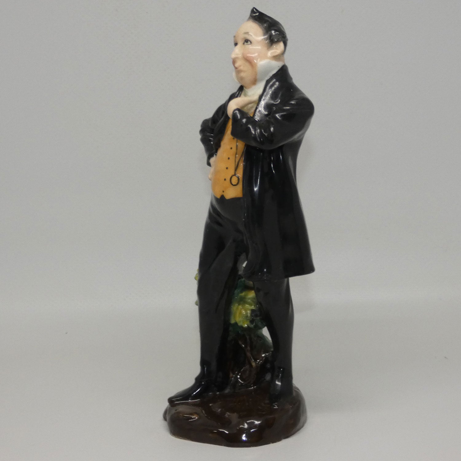 hn-553-royal-doulton-figure-pecksniff