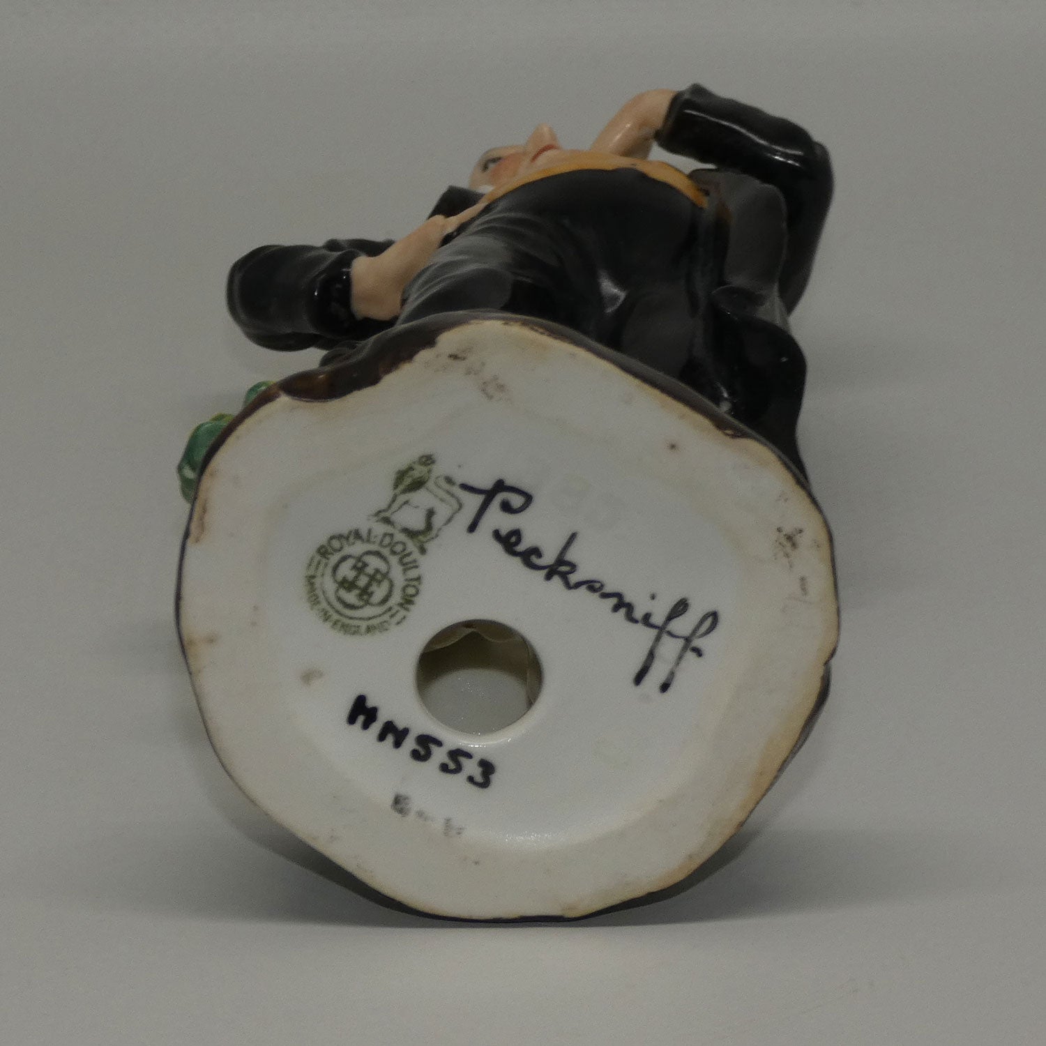 hn-553-royal-doulton-figure-pecksniff