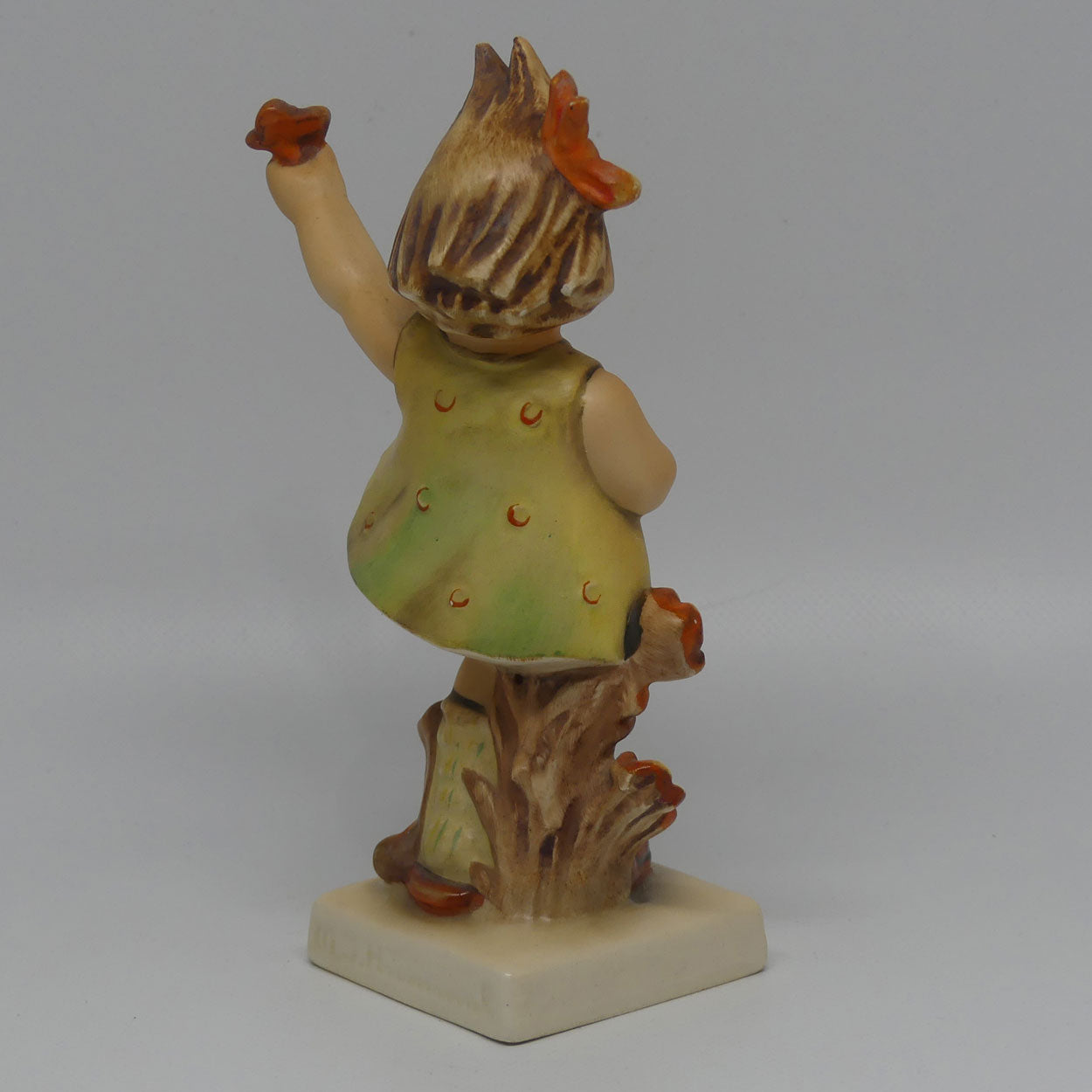 hum0072-mi-hummel-figure-spring-cheer-tmk3