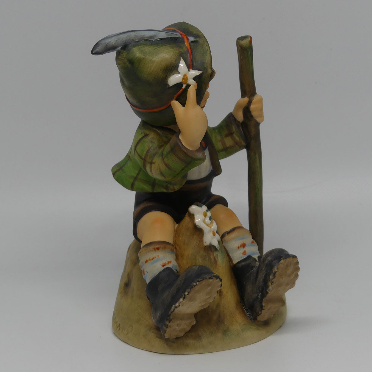 hum0315-mi-hummel-figure-mountaineer-tmk5