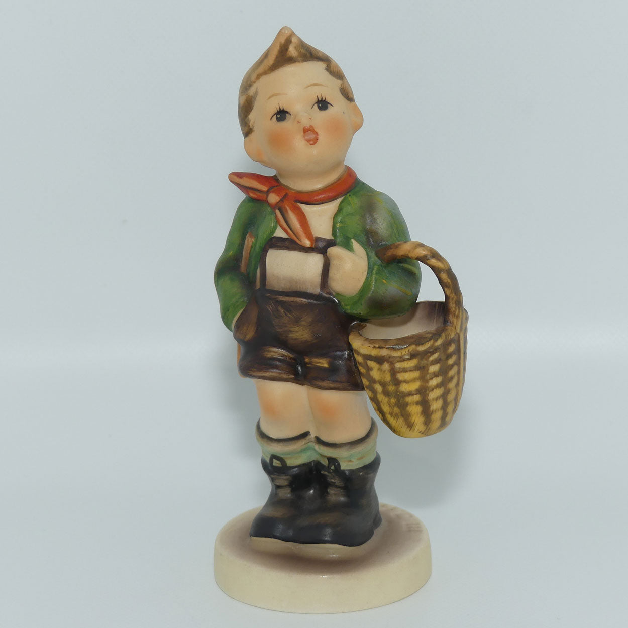HUM0051/2/0 MI Hummel figure Village Boy TMK5