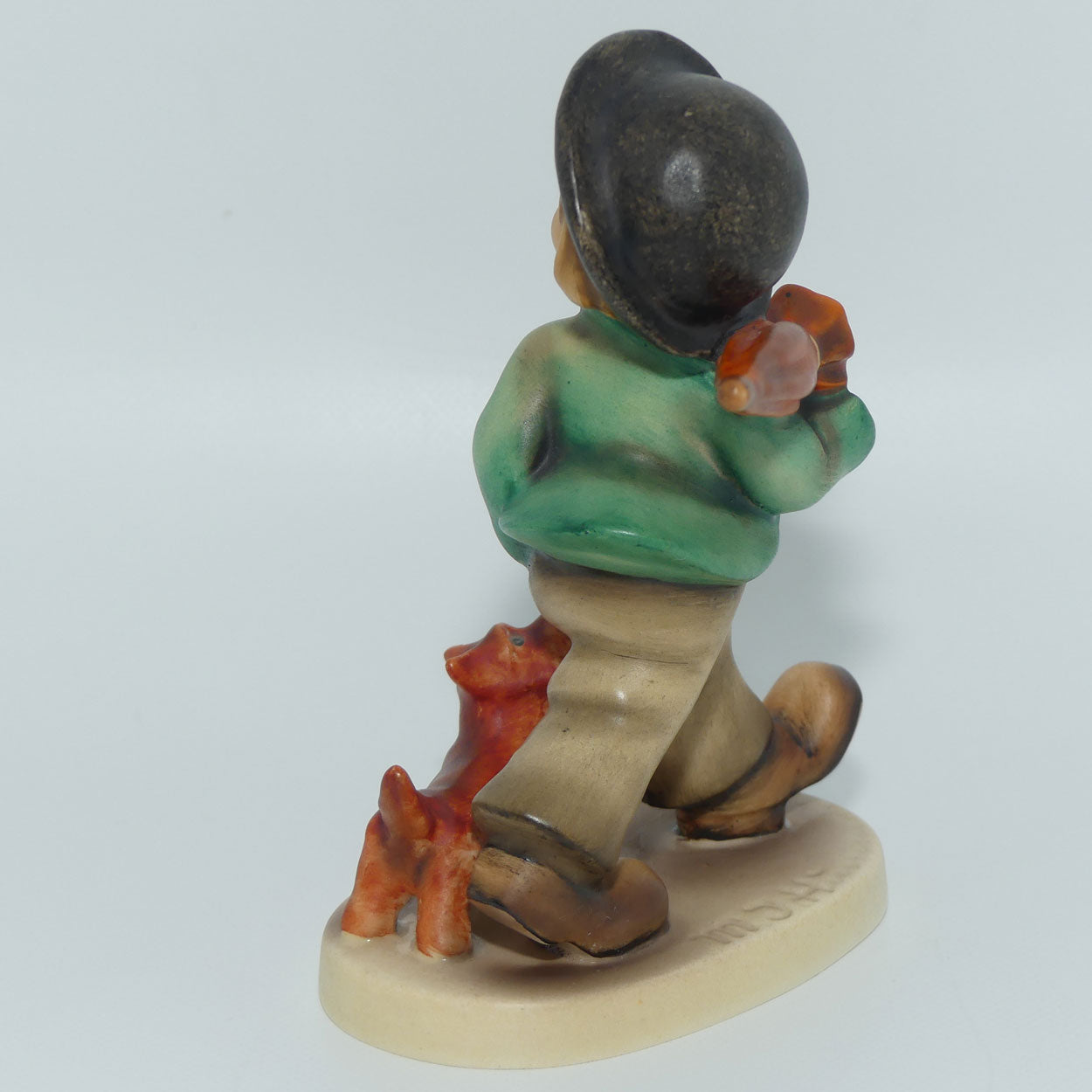 HUM0005 MI Hummel figure Strolling Along | TMK5