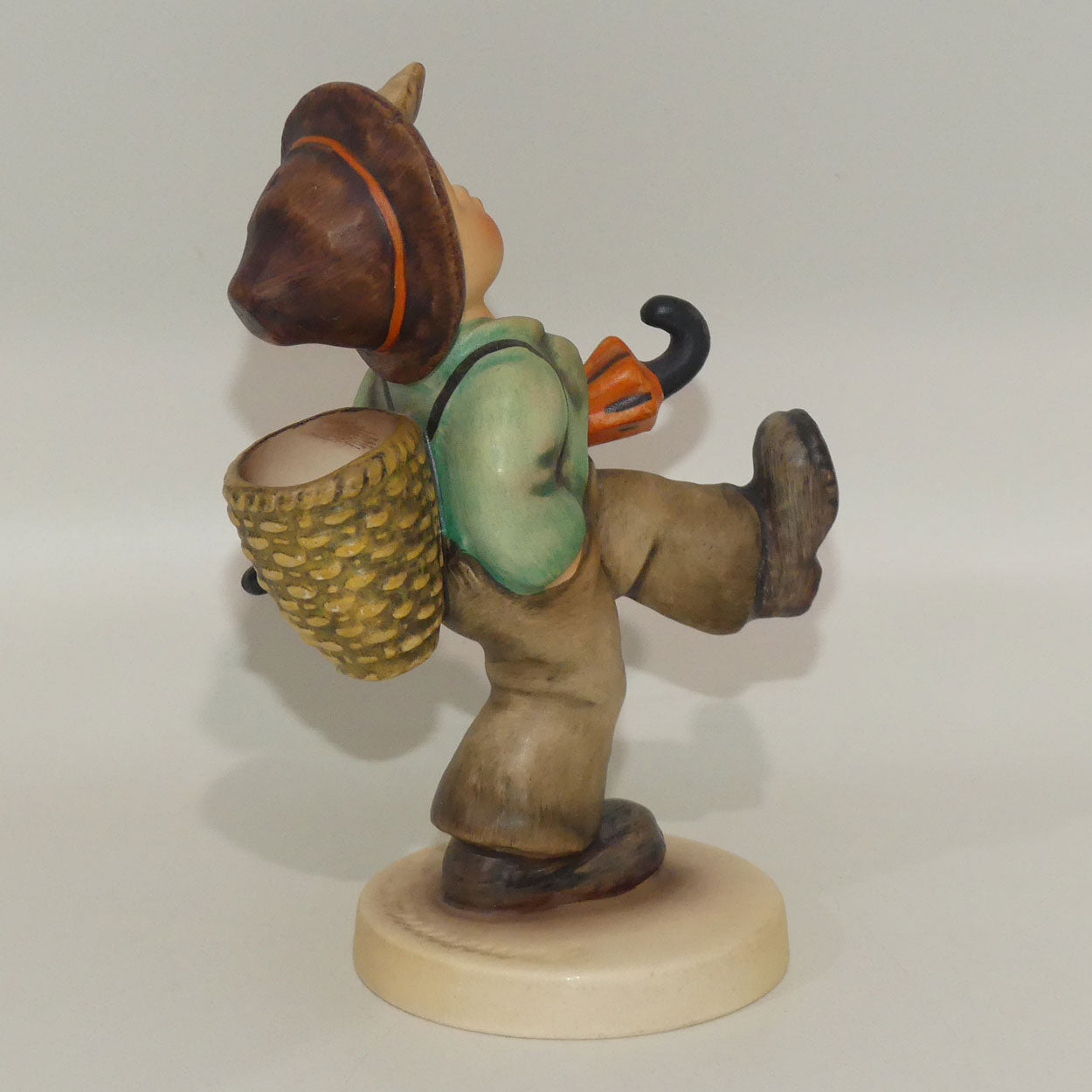 hum0079-mi-hummel-figure-globe-trotter-2-tmk6