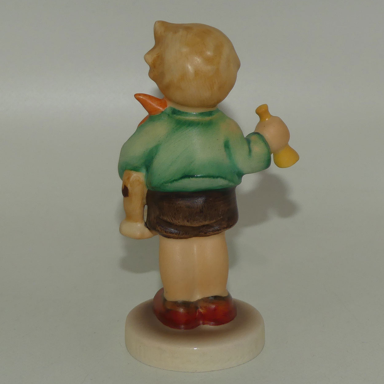 hum0239-c-mi-hummel-figure-boy-with-horse-1