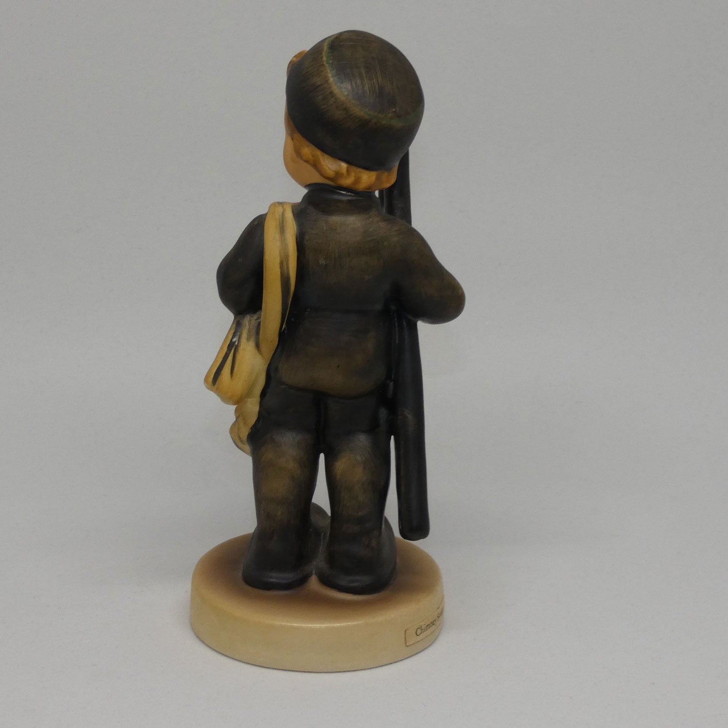 hum12-i-mi-hummel-figure-chimney-sweep