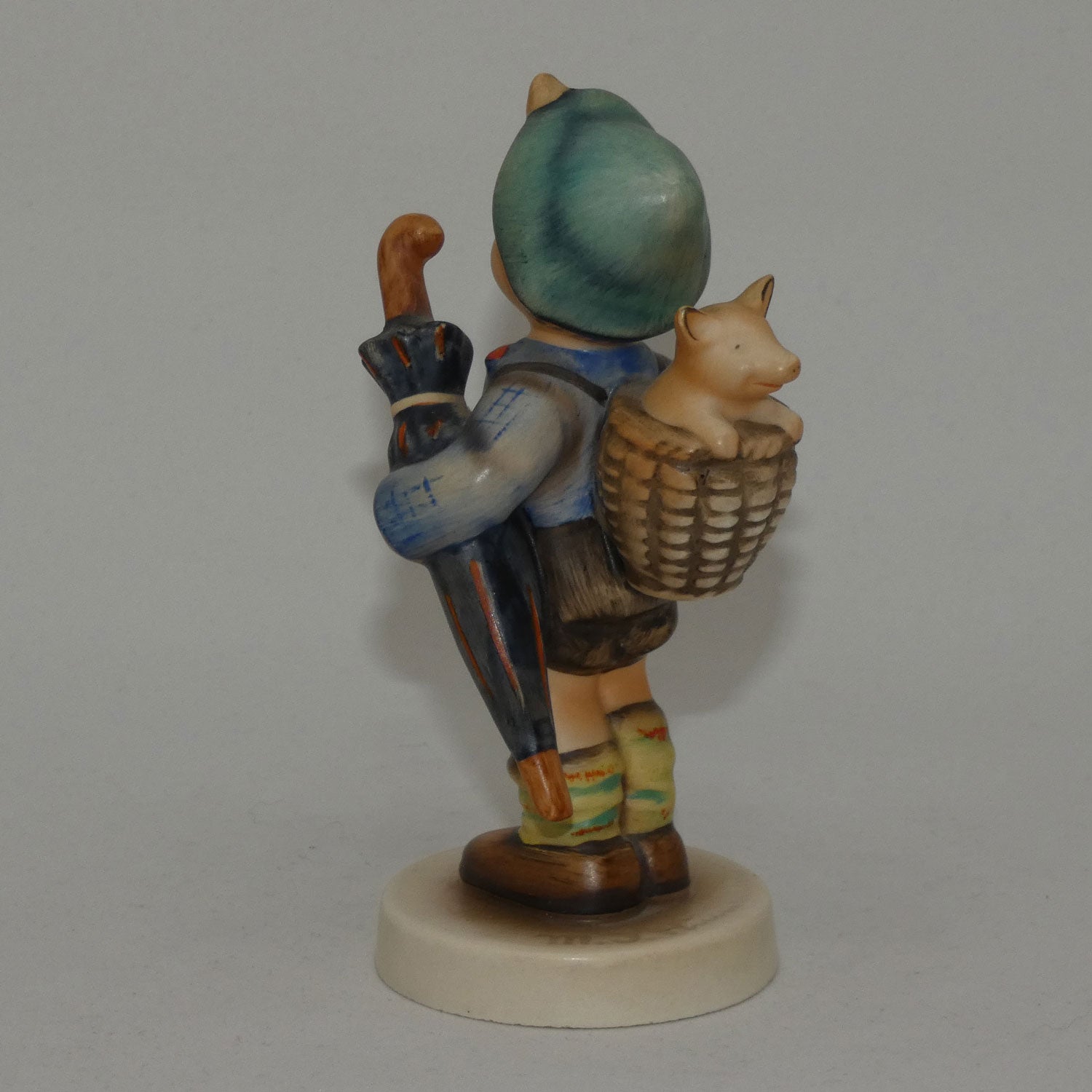 hum198-mi-hummel-figure-home-from-market