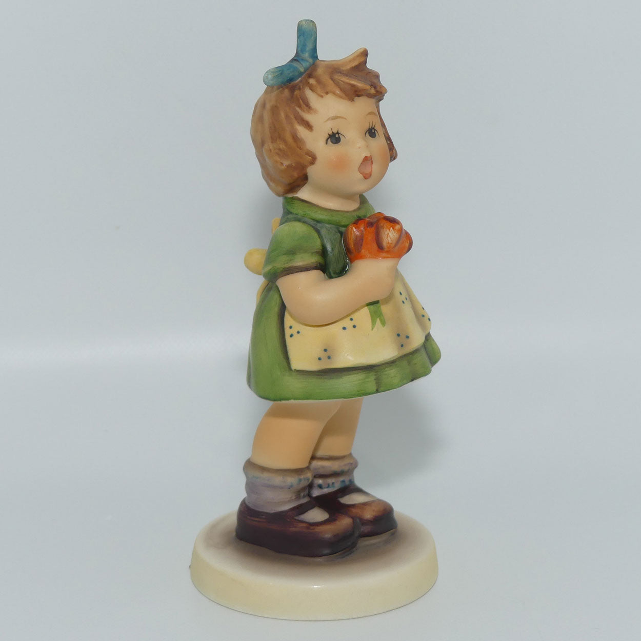 HUM0431 MI Hummel figure The Surprise | #2