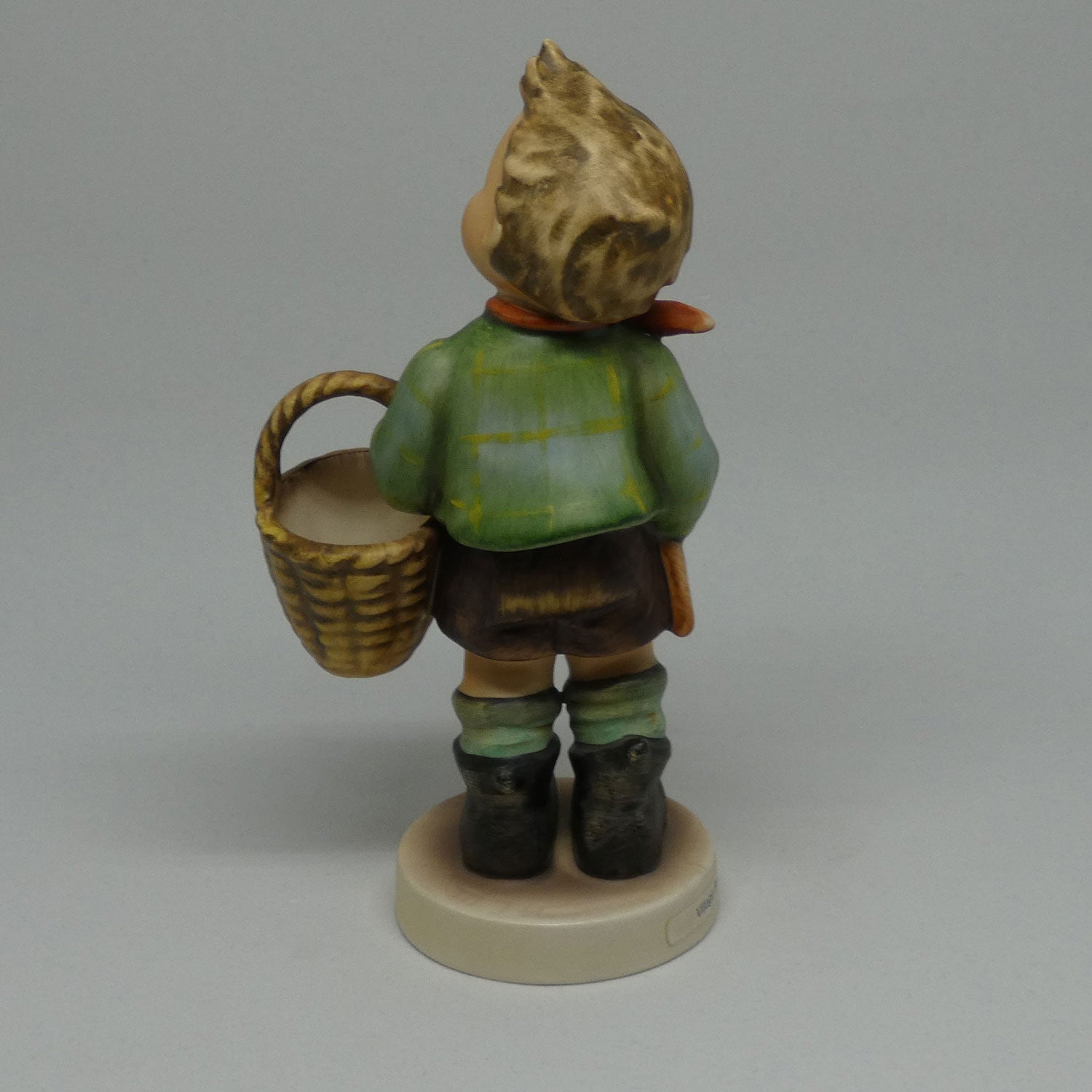 hum51-0-mi-hummel-figure-village-boy