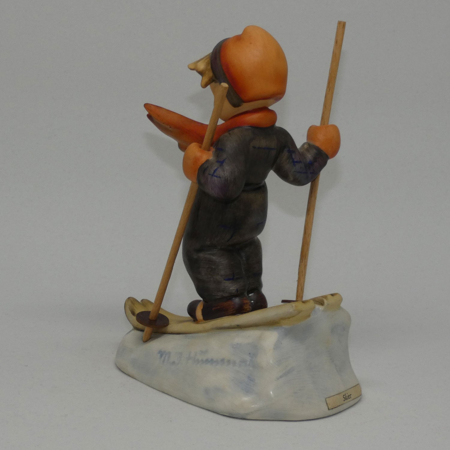 hum59-mi-hummel-figure-skier-wooden-poles