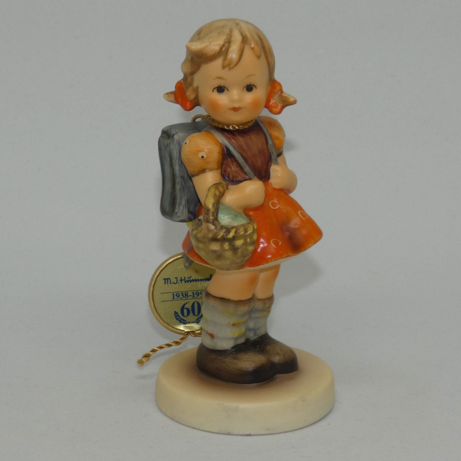 hum81-2-0-mi-hummel-figure-school-girl-60th-anniversary