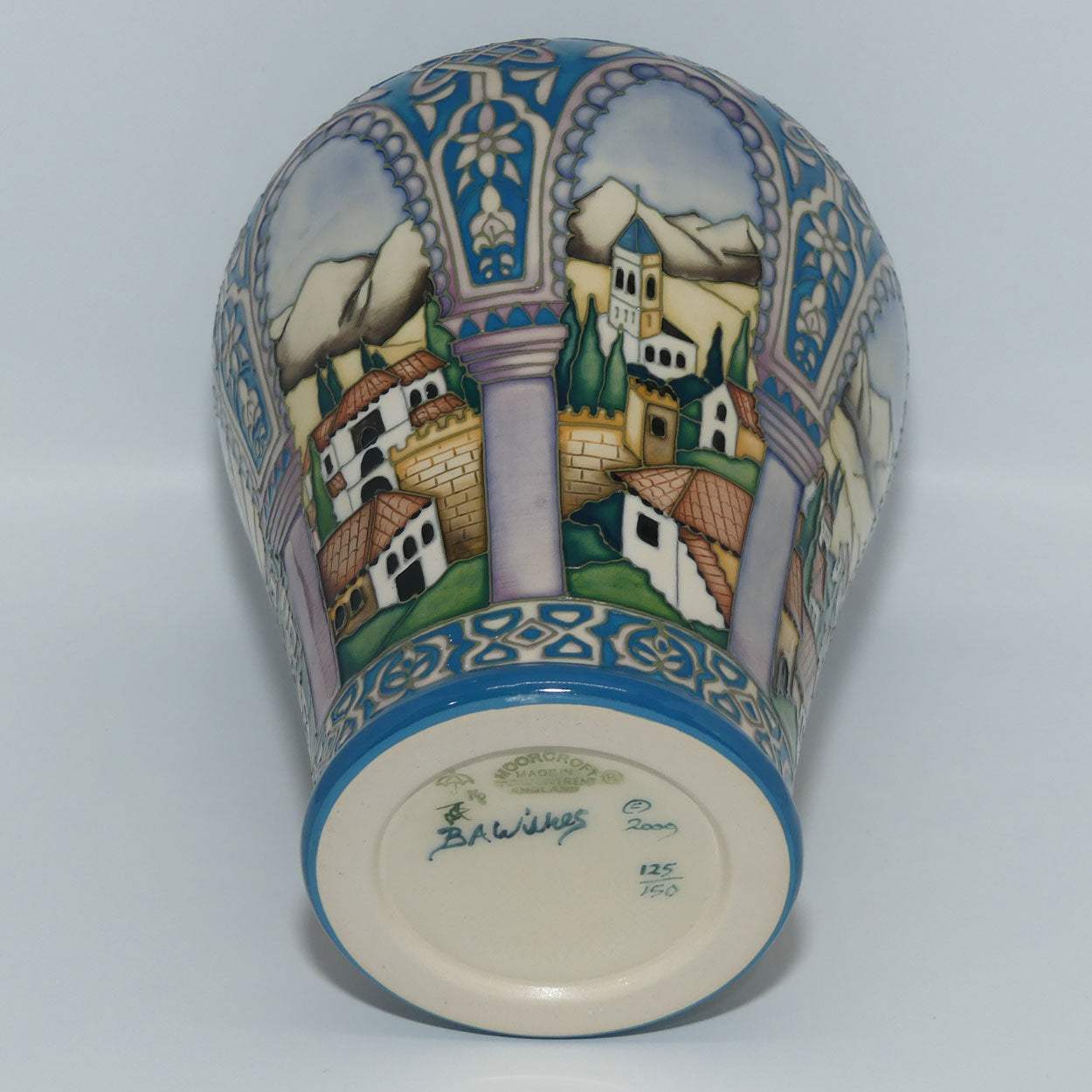 Moorcroft Pottery | Alhambra 576/9 vase | Beverley Wilkes