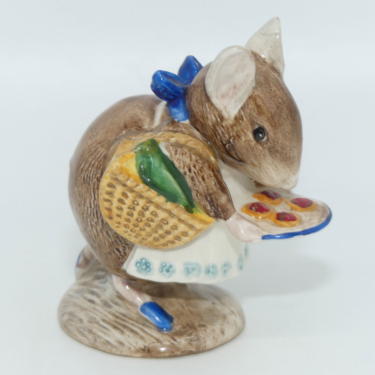 beswick-beatrix-potter-appley-dapply-bottle-in-bp3b