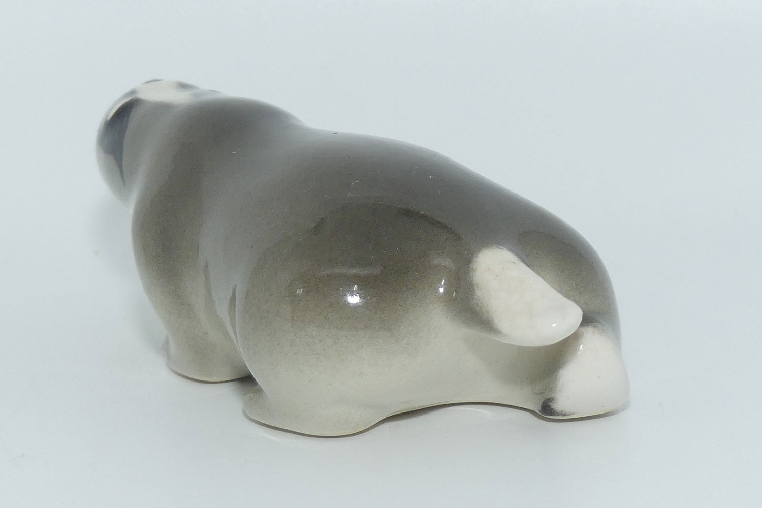 lomonosov-russia-badger-figure