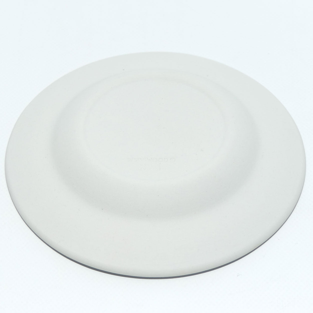 wedgwood-jasper-pale-blue-on-white-maidens-watering-pegasus-boxed