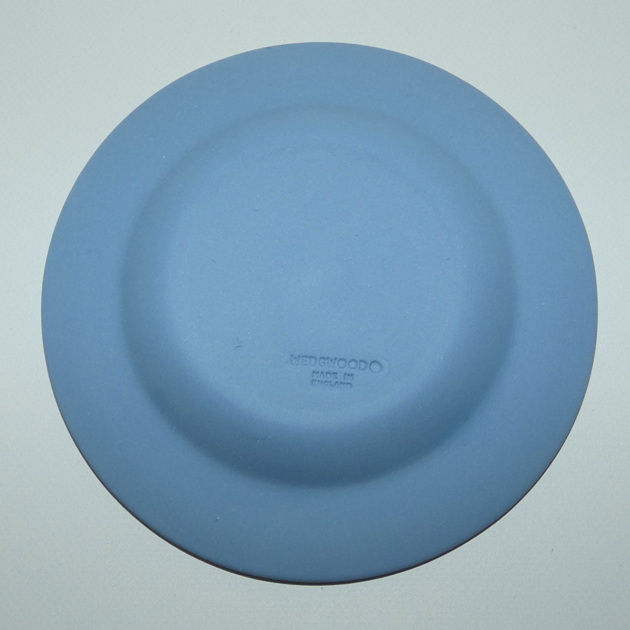 wedgwood-jasper-bacchanalian-boys-miniature-plate-2