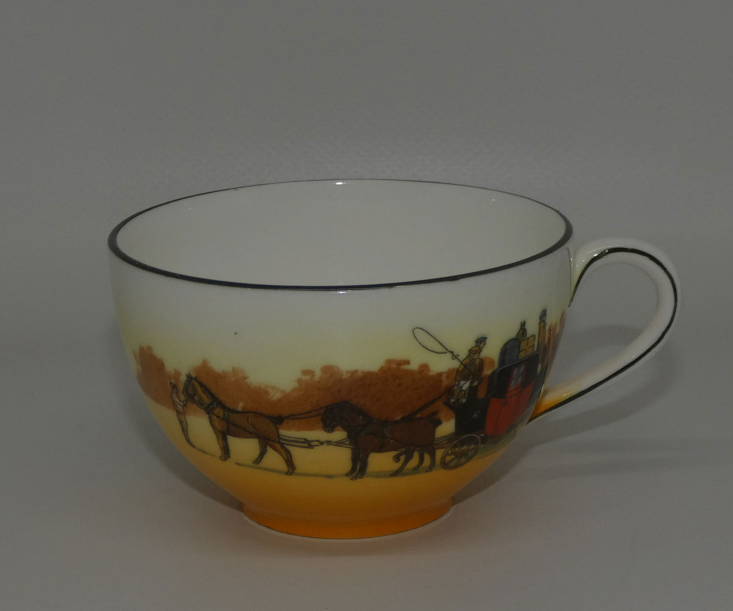 royal-doulton-coaching-days-cecil-shape-trio-big-1