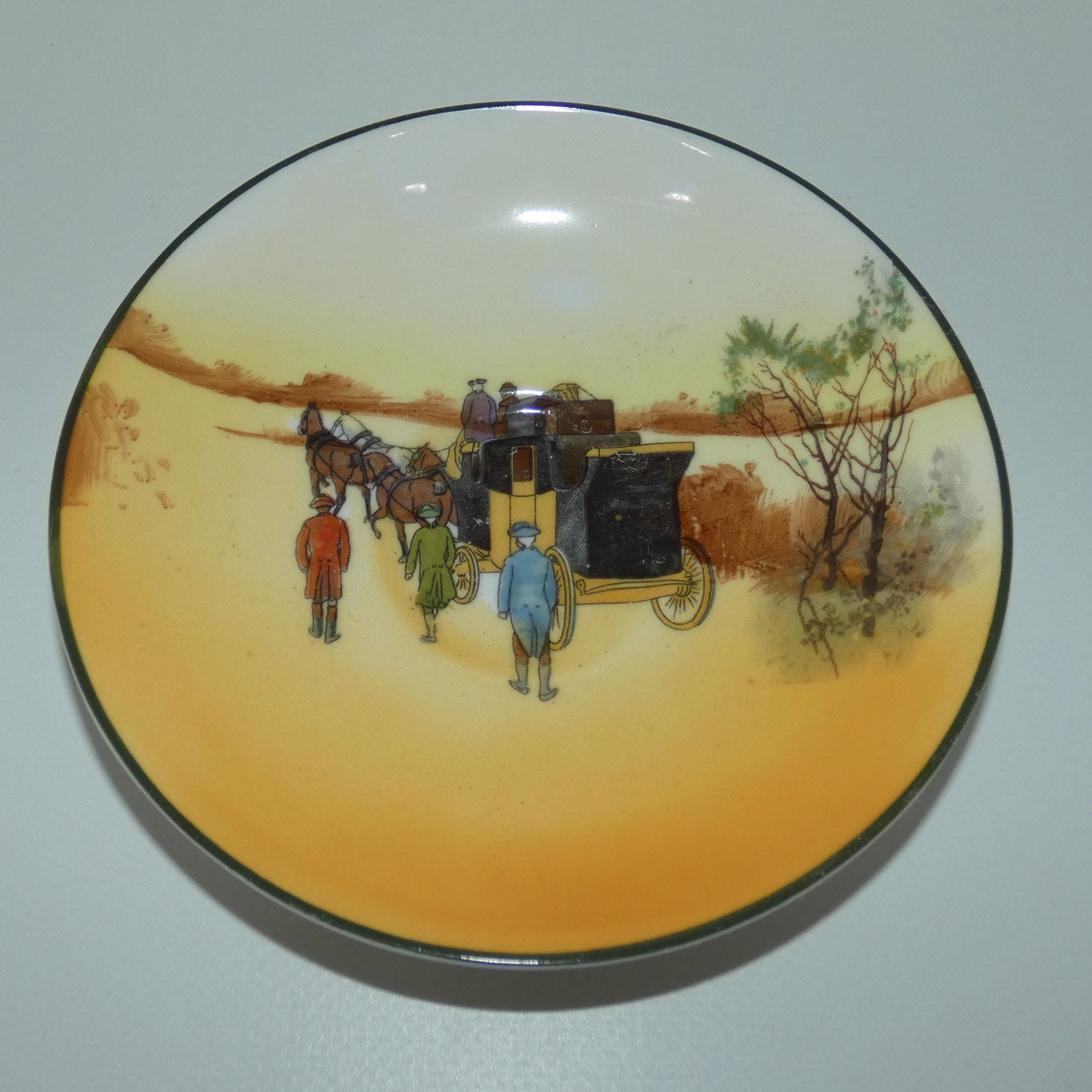 royal-doulton-coaching-days-cecil-shape-trio-big-5