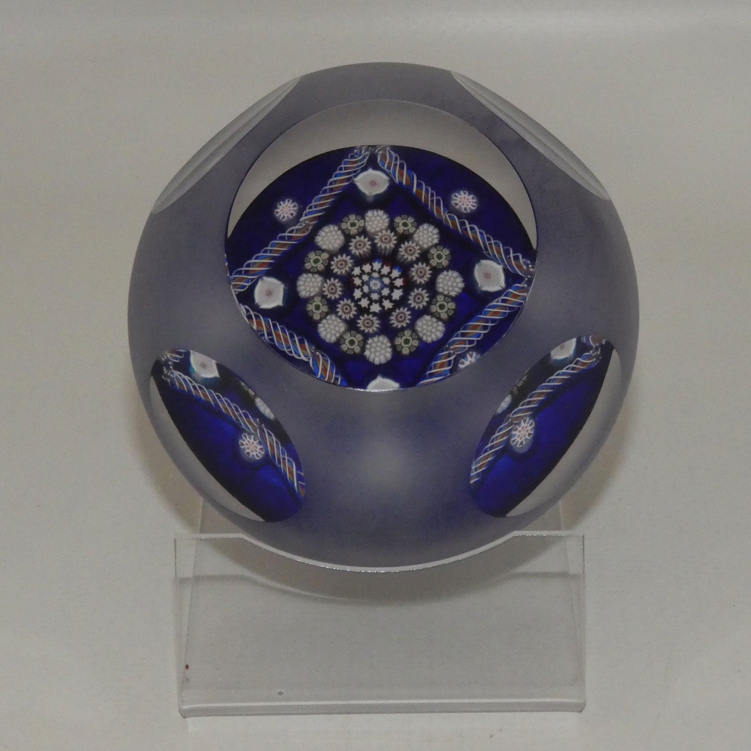 john-deacons-scotland-clichy-square-facetted-and-sandblasted-magnum-paperweight-blue