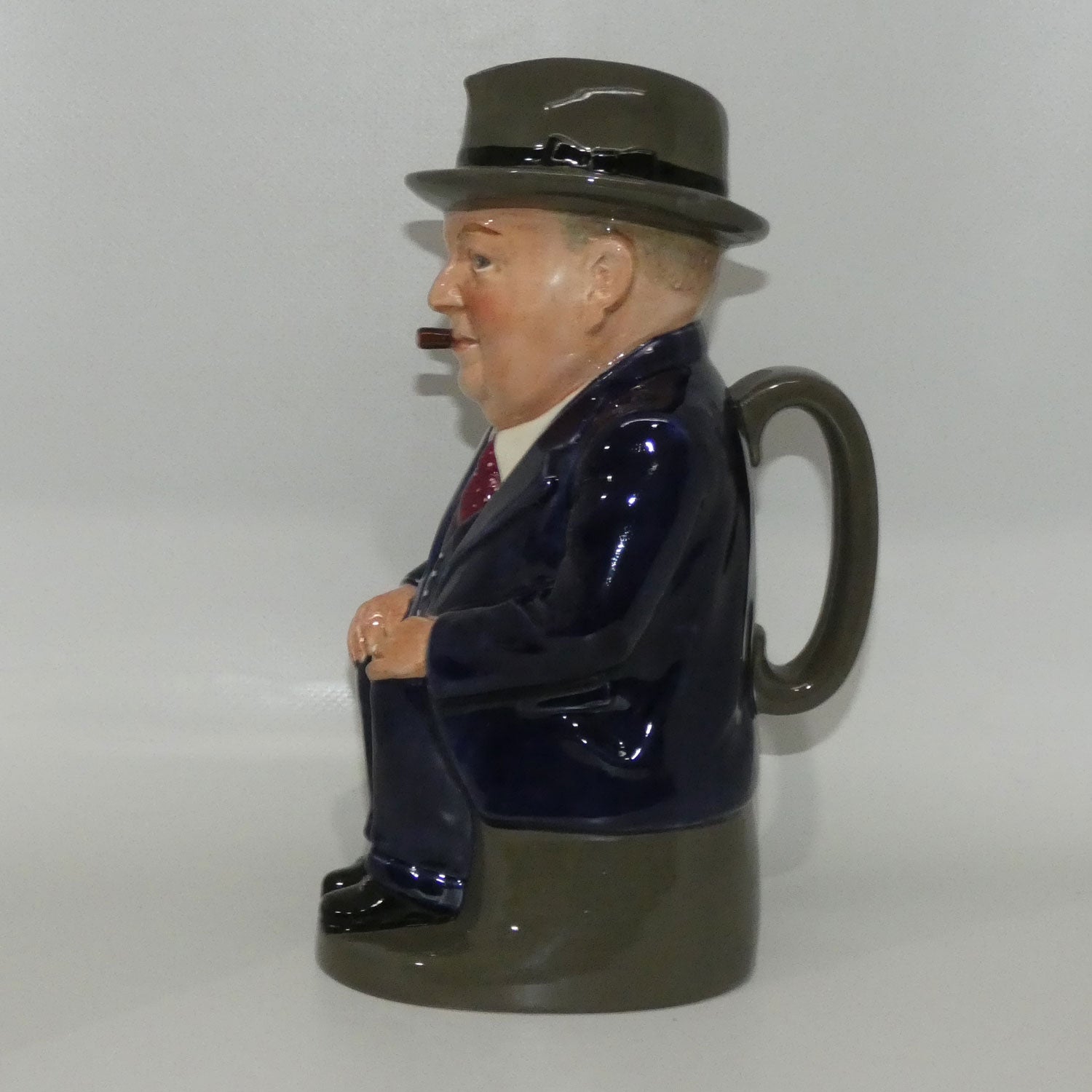 d-royal-doulton-toby-jug-cliff-cornell-blue-coat