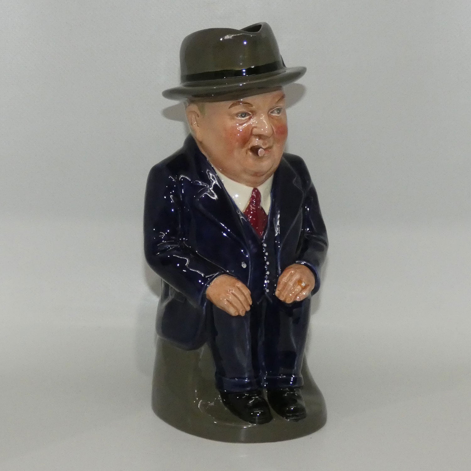 d-royal-doulton-toby-jug-cliff-cornell-blue-coat